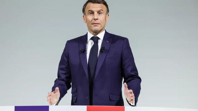 French President Emmanuel Macron is seeking the support of French moderate voters on the occasion of the upcoming early elections in France 12 06 2024